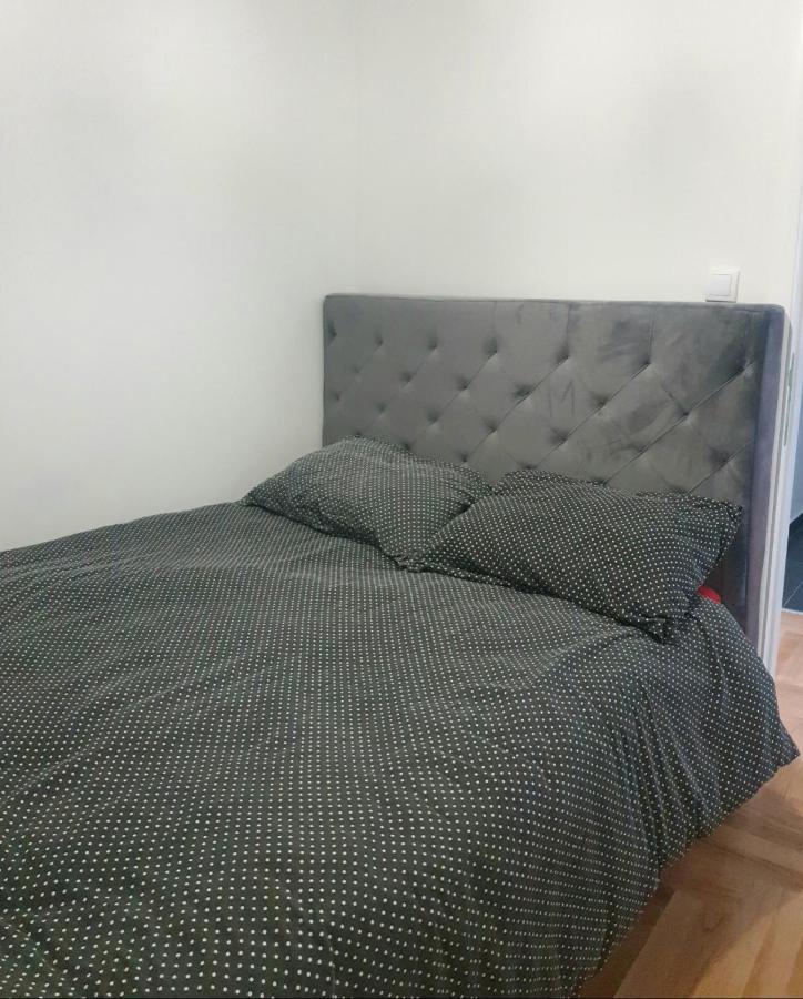 Apartman Venezija Apartment Баня Лука Екстериор снимка