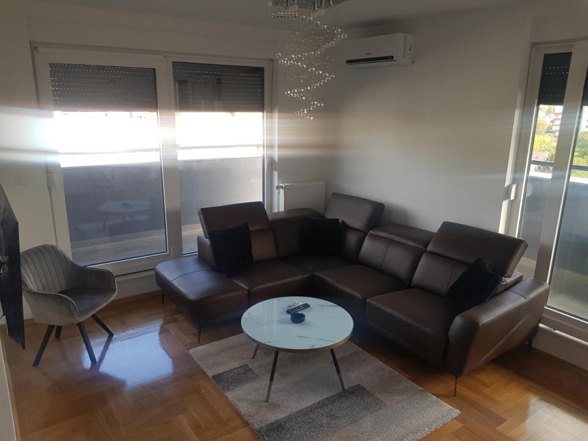 Apartman Venezija Apartment Баня Лука Екстериор снимка