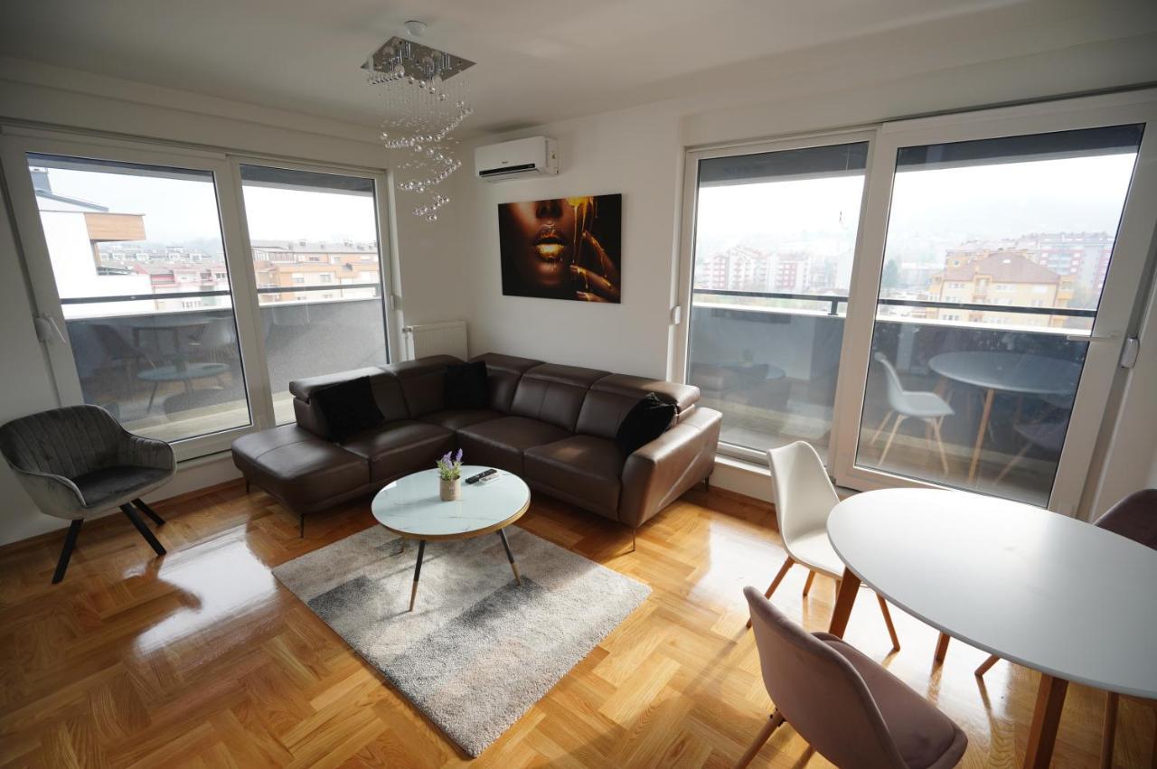 Apartman Venezija Apartment Баня Лука Екстериор снимка